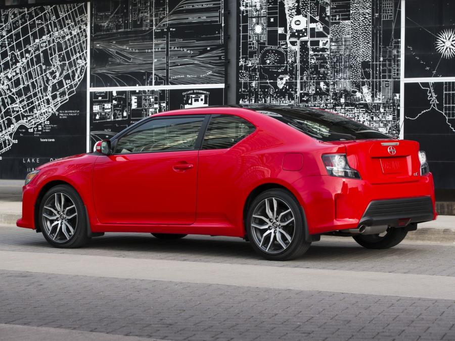 Scion tC 2013 года  (фото 11 из 33)